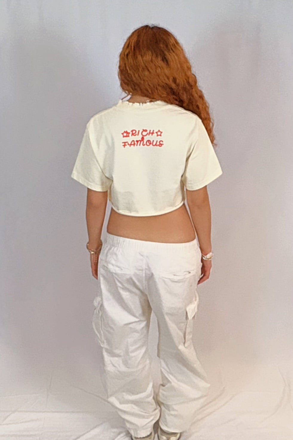 RIHANNA - RICH & FAMOUS CROP TOP T-SHIRT FOR WOMEN