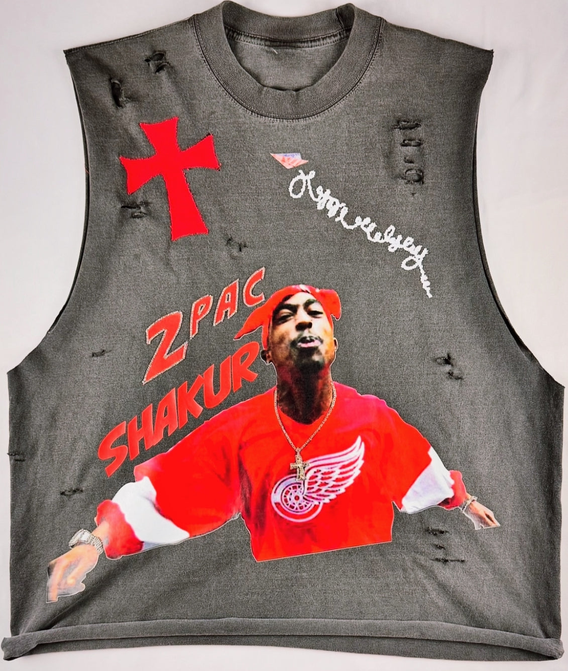 2 PAC SHAKUR- RICH & FAMOUS CUT OFF T-SHIRT FOR MEN