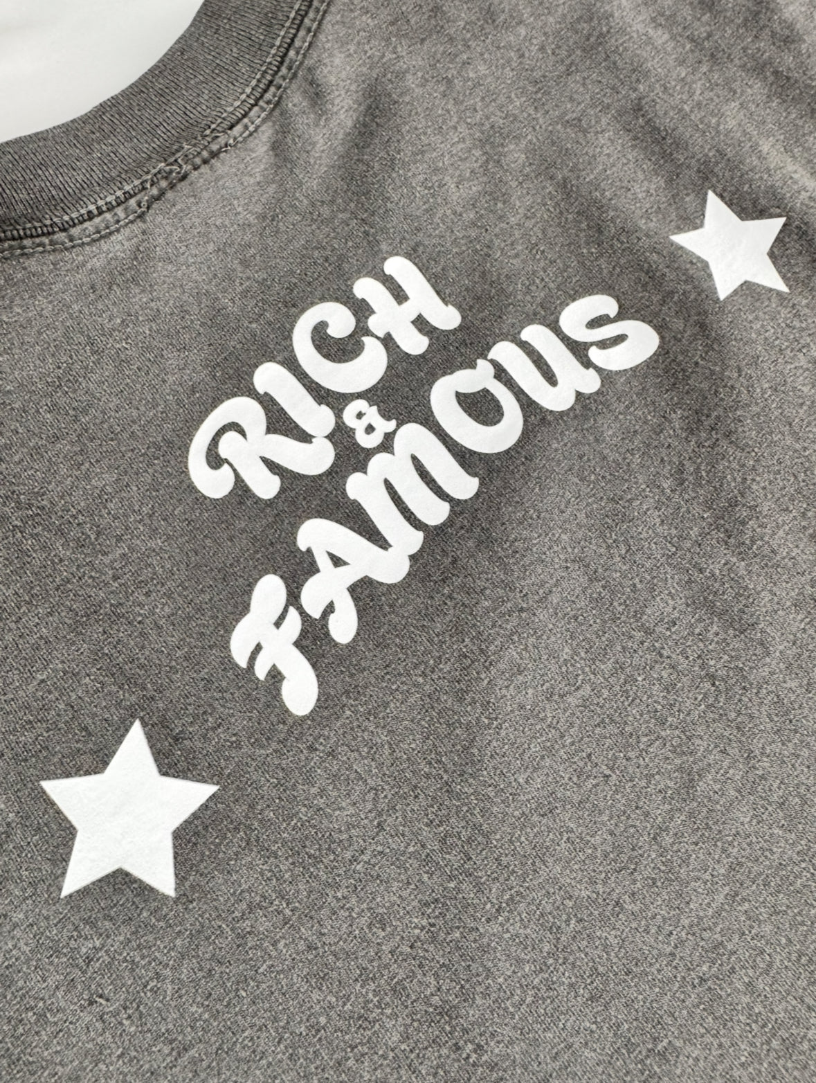 2 PAC SHAKUR- RICH & FAMOUS CUT OFF T-SHIRT FOR MEN